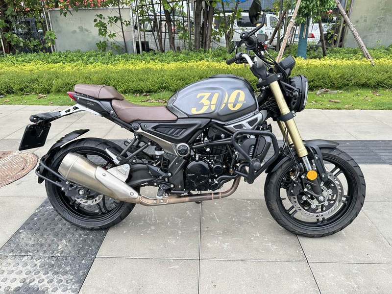 二手无极300AC