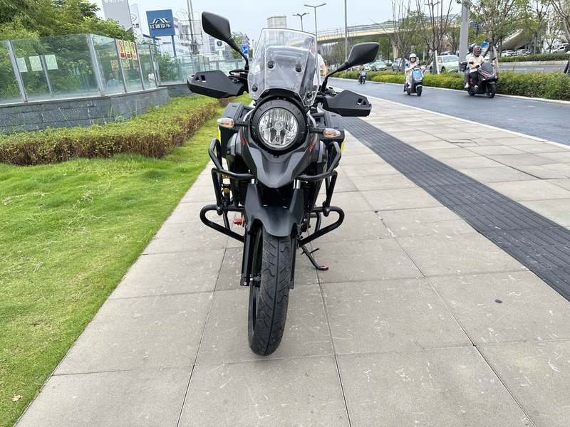 二手豪爵铃木DL250