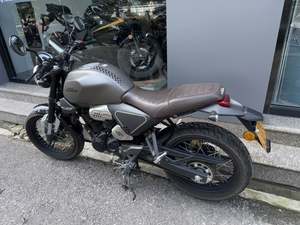 二手五羊本田鸷道 CB190SS