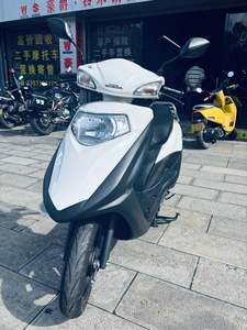 二手五羊本田SCR 喜鲨125