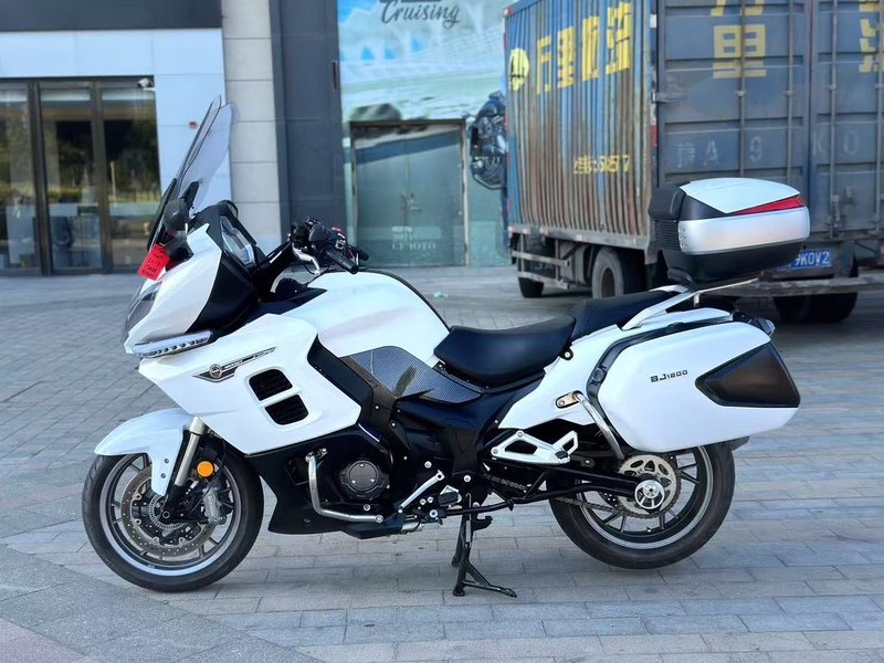 二手贝纳利1200GT