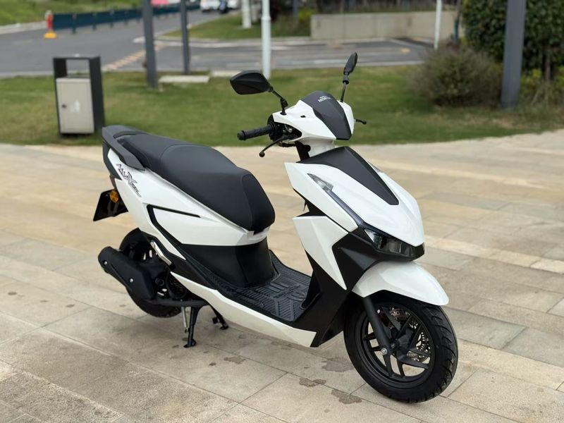 二手五羊本田NWX125