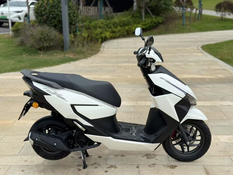 二手五羊本田NWX125