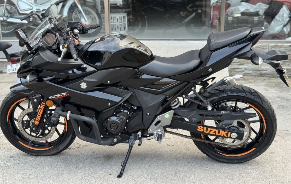 二手豪爵铃木GSX250R
