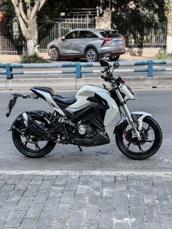 二手贝纳利小迅龙 BN150S