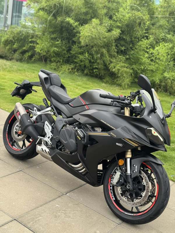 二手QJMOTOR赛800