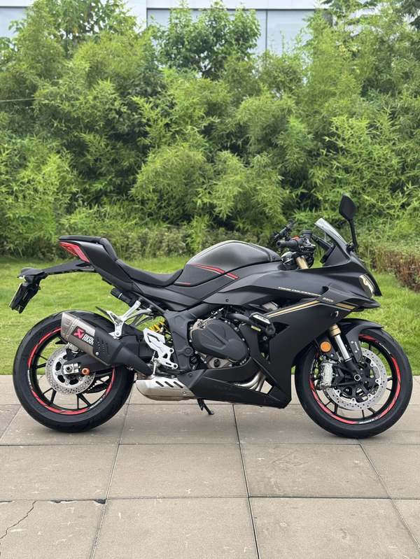 二手QJMOTOR赛800