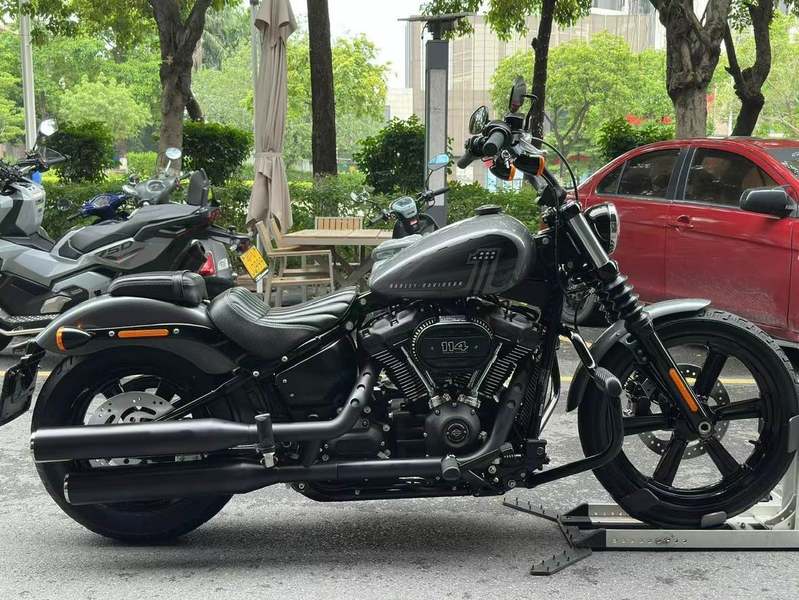 二手哈雷戴维森街霸 Street Bob