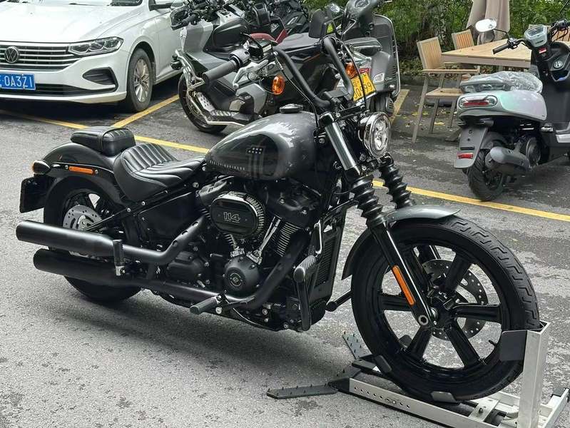 二手哈雷戴维森街霸 Street Bob