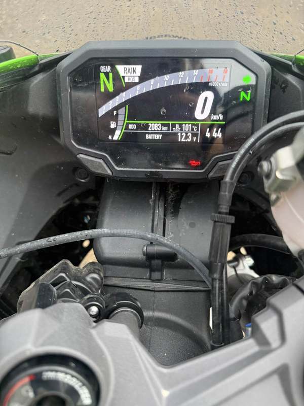 二手川崎Ninja ZX-6R 