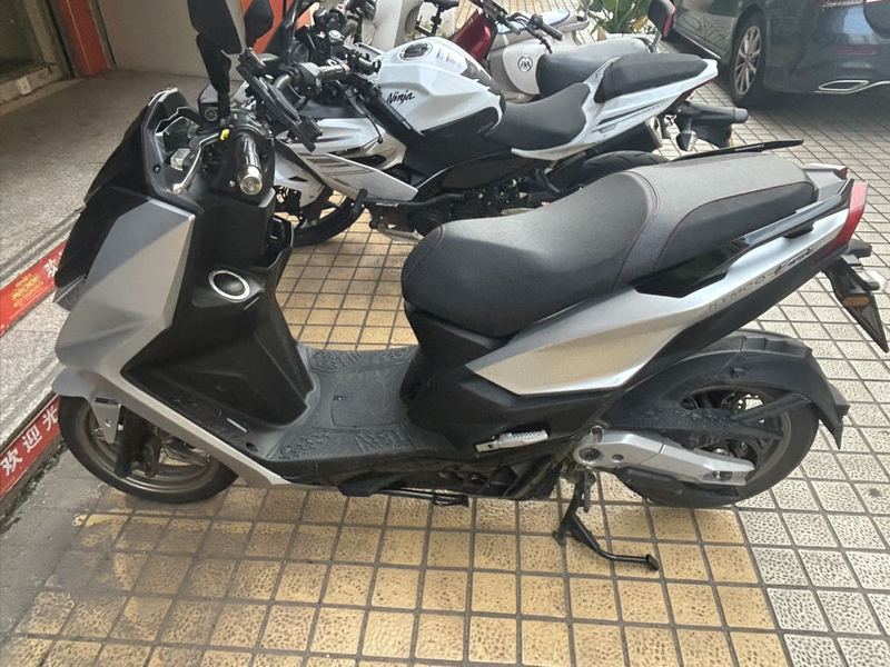 二手光阳KRV180