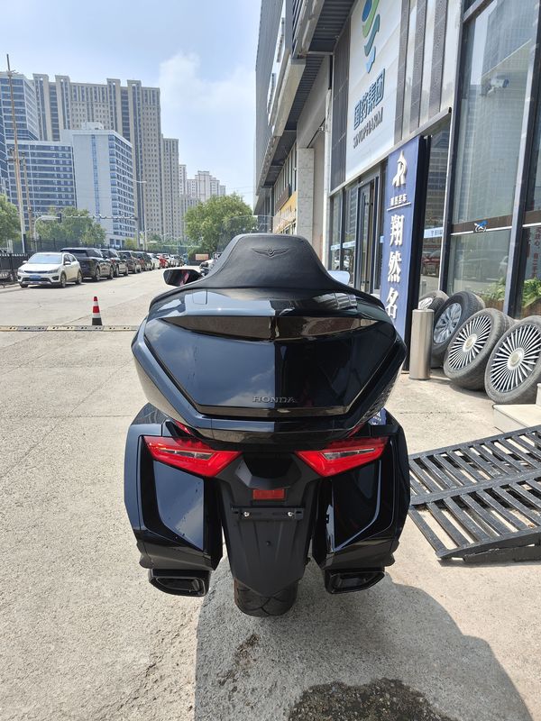二手本田Gold Wing GL1800