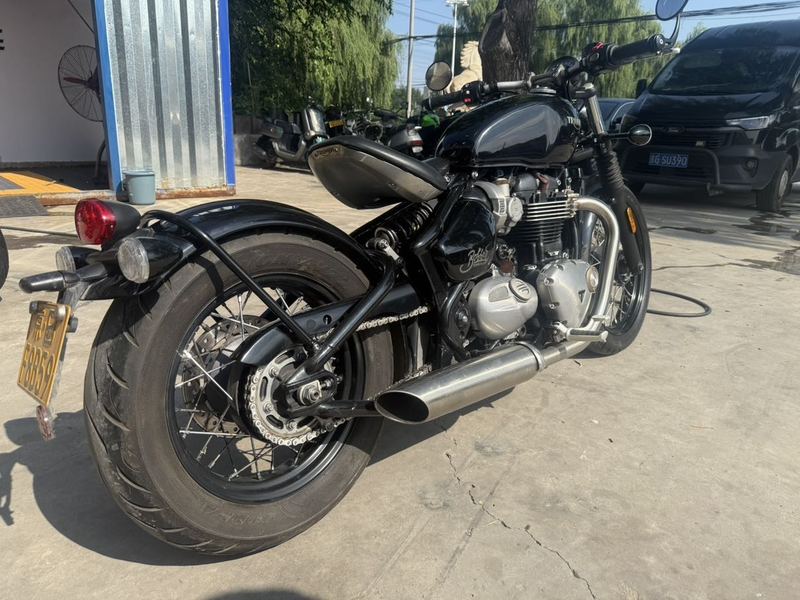 二手凯旋Bonneville Bobber