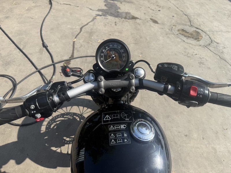 二手凯旋Bonneville Bobber