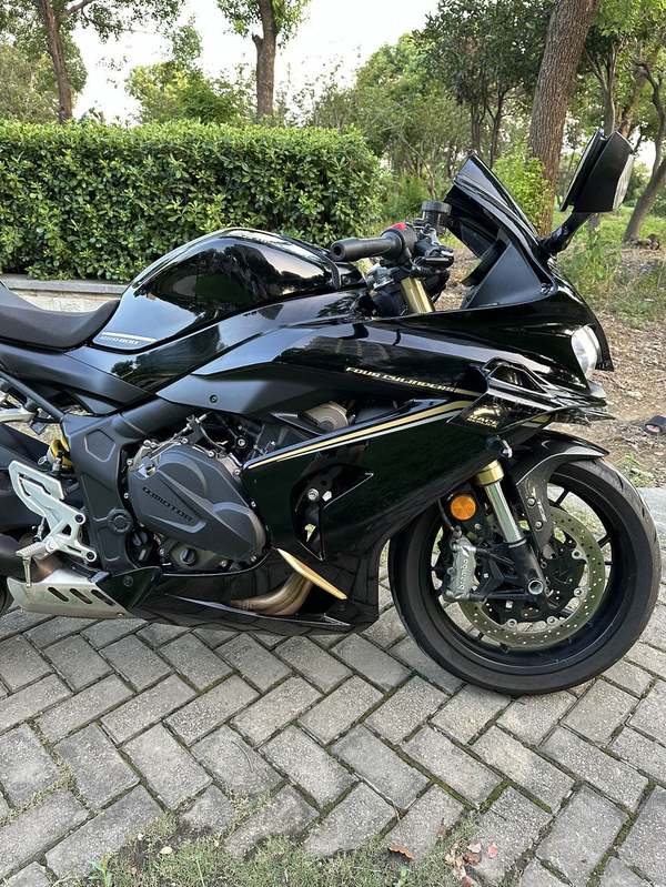二手QJMOTOR赛800