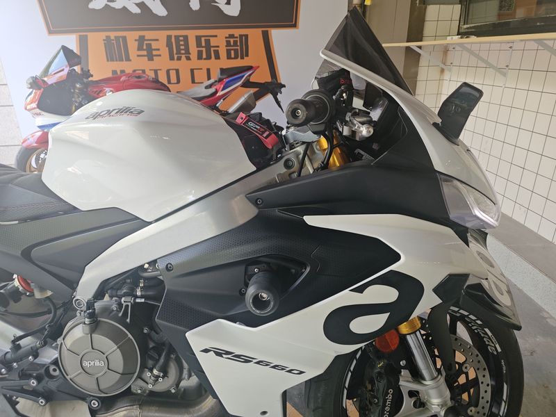 二手阿普利亚RS 660 