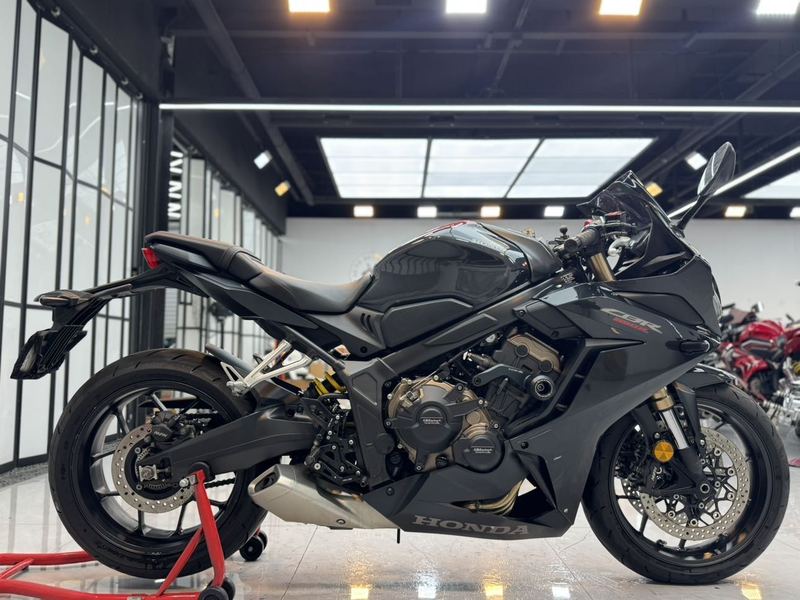 二手本田CBR650R