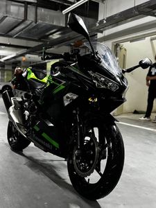 二手川崎Ninja 400