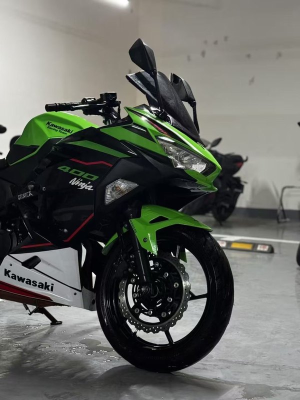 二手川崎Ninja 400