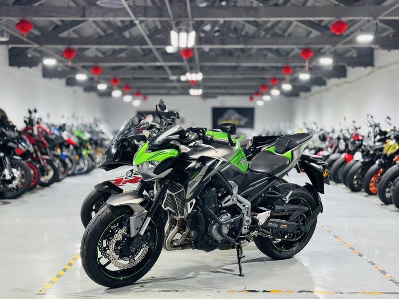 二手川崎Z900