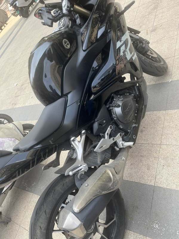 二手贝纳利龙卷风 Tornado 402R