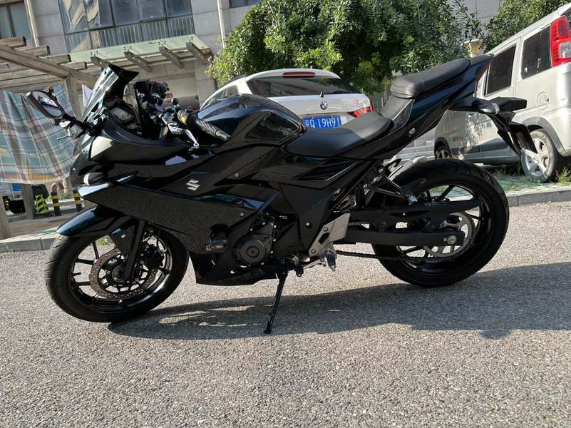 二手豪爵铃木GSX250R