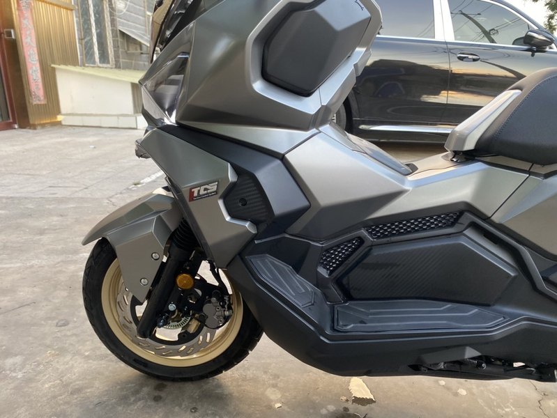 二手三阳哈士奇 Husky ADV150