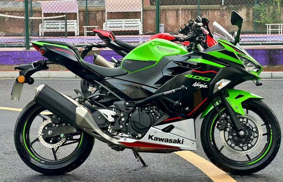 二手川崎Ninja 400