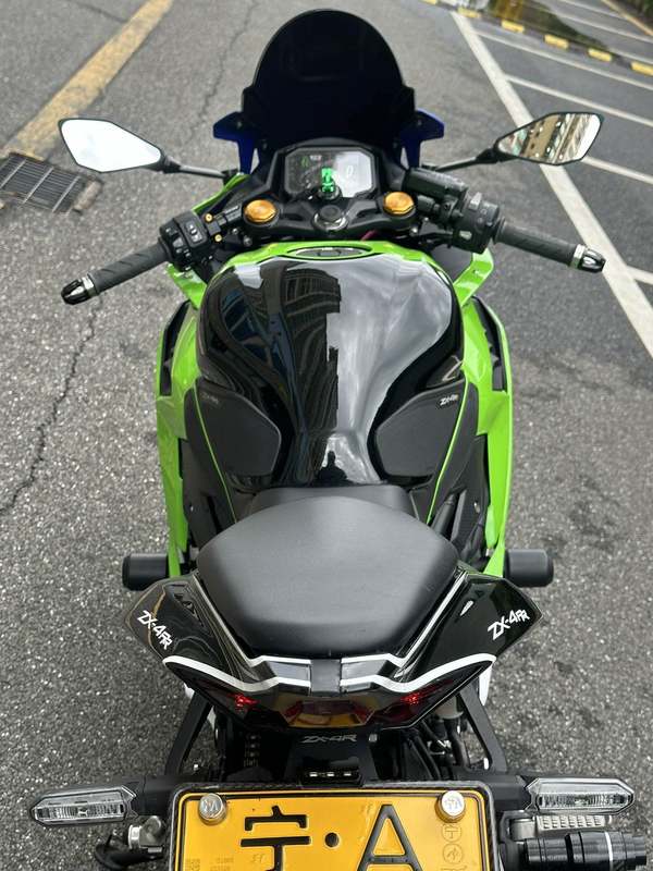 二手川崎ZX-4R