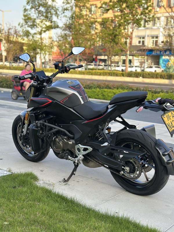 二手QJMOTOR追550