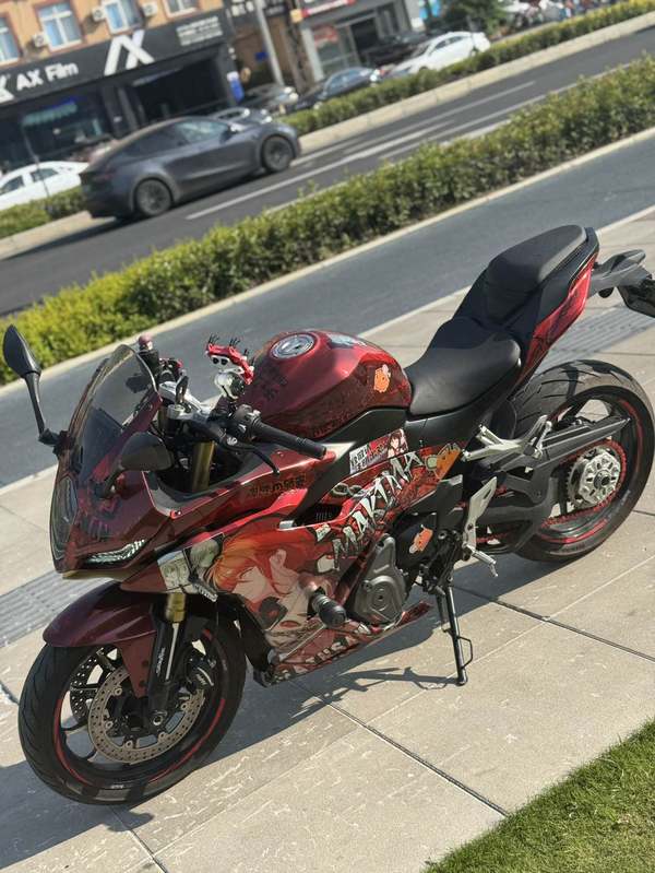 二手贝纳利龙卷风 Tornado 402R