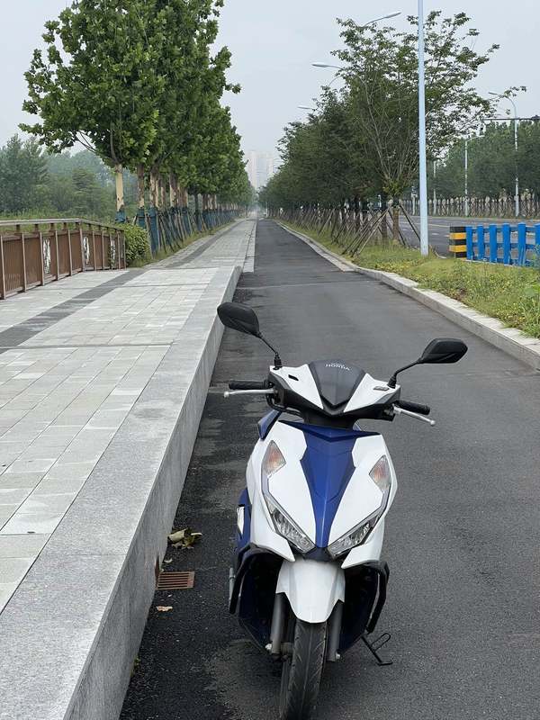 二手五羊本田NX125