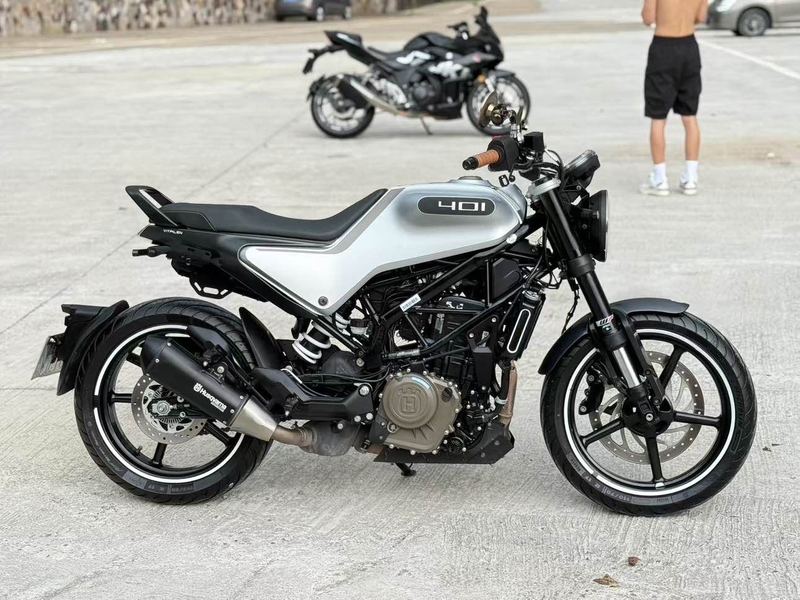 二手HUSQVARNA白箭 401