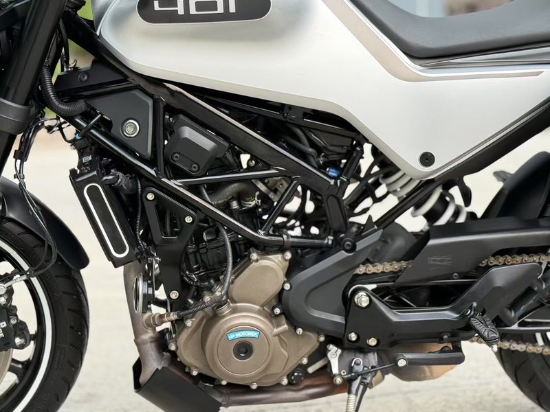 二手HUSQVARNA白箭 401