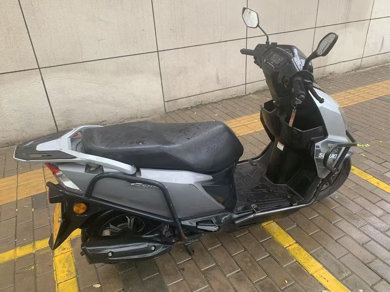 二手济南铃木UY125