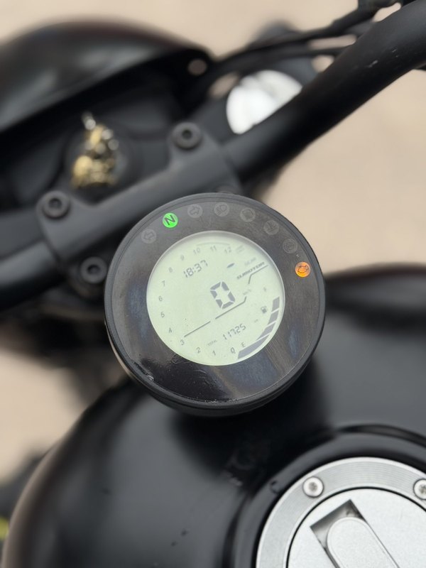 二手QJMOTOR闪300
