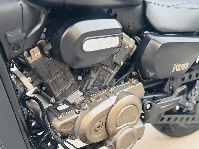 二手QJMOTOR闪300