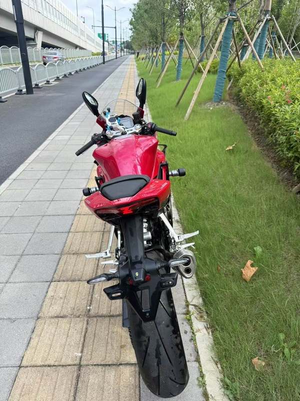 二手张雪机车500RR