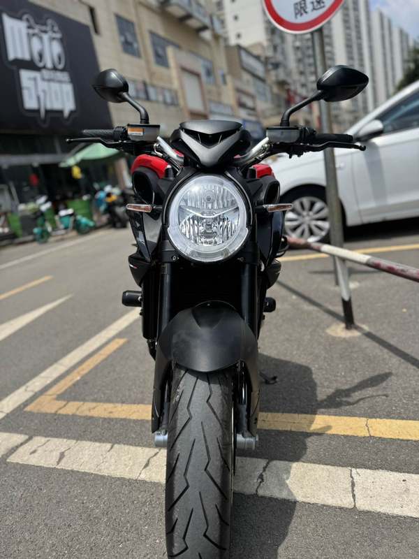 二手奥古斯塔Brutale 800