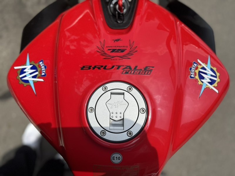 二手奥古斯塔Brutale 800