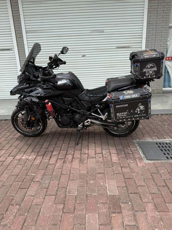 二手贝纳利金鹏 TRK502