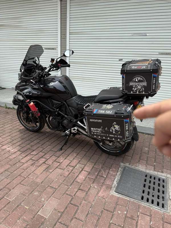 二手贝纳利金鹏 TRK502