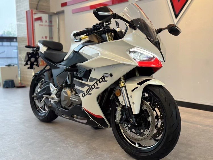 二手QJMOTOR赛550S