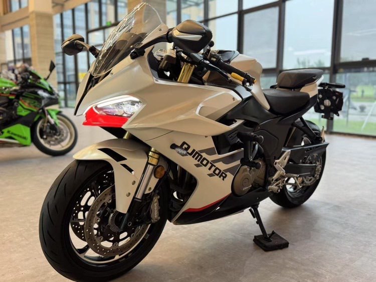 二手QJMOTOR赛550S