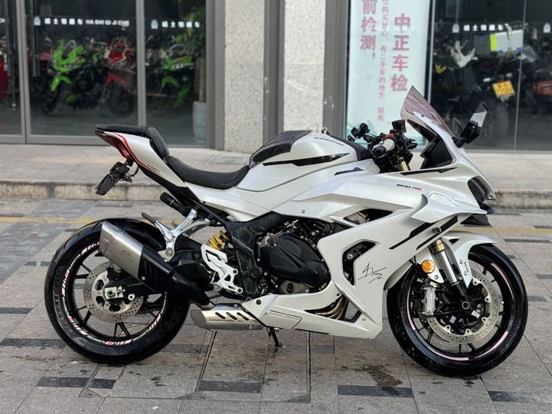 二手QJMOTOR赛600