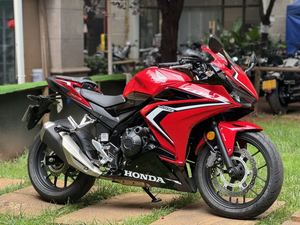 二手本田CBR400R