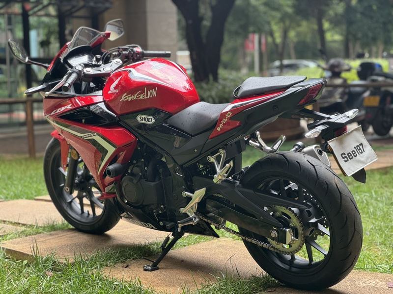 二手本田CBR400R