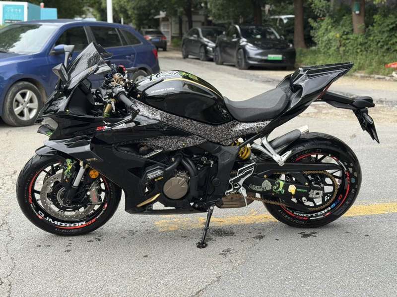 二手QJMOTOR赛800