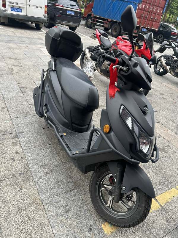 二手济南铃木优驿 UE125T
