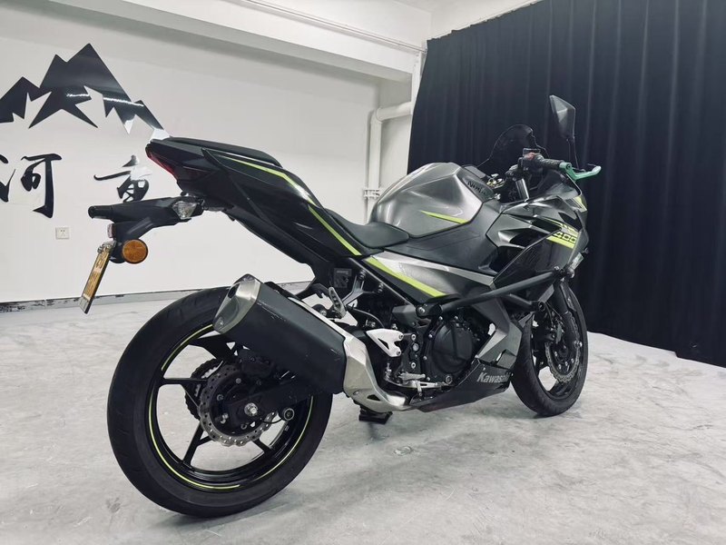 二手川崎Ninja 400
